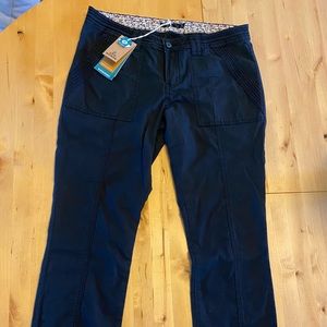 Prana Mari Capri - size 8